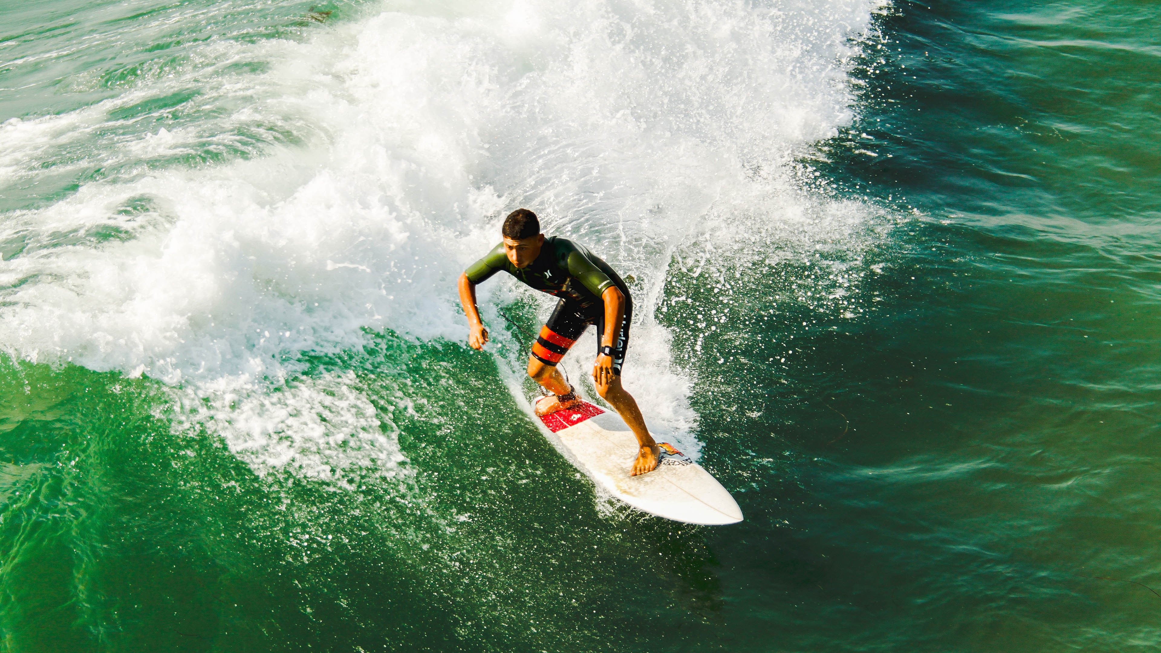 当东方巨龙遇见西方骑士，库里里程碑之夜背后的篮球世界