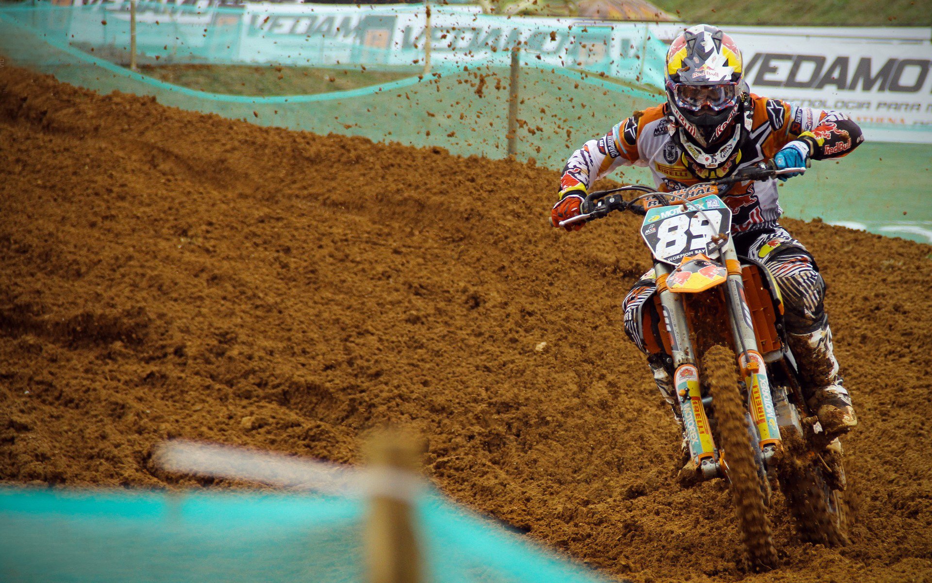 辽宁队翻盘快船，米切尔点燃赛场，一场跨越文化的篮球盛宴