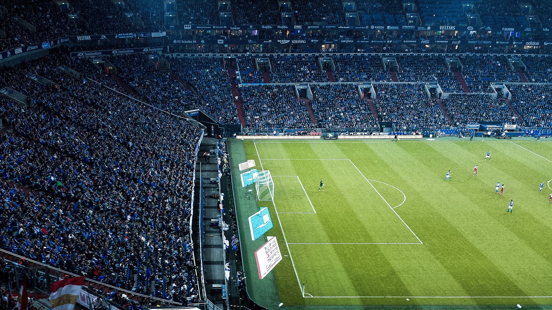 逆流而上的橙衣军团，索伯翻盘阿斯顿马丁，皮亚斯特里扛起全队荣光